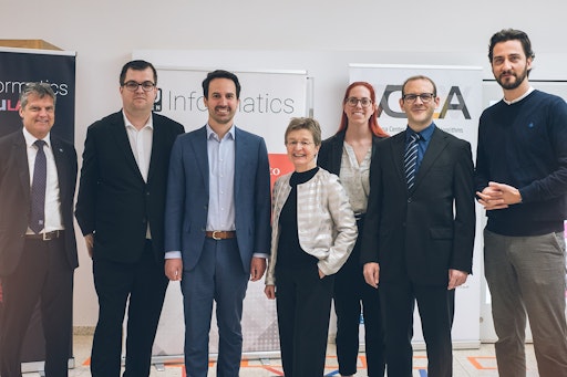 Die TU Wien hat gemeinsam mit Bildungsminister Christoph
Wiederkehr die neuen Räumlichkeiten des eduLAB in der
Favoritenstraße feierlich eröffnet. Das eduLAB ist ein offener
Lernort, an dem Kinder und Jugendliche Informatik erleben, verstehen
und aktiv mitgestalten können – kostenlos und ohne Vorkenntnisse.