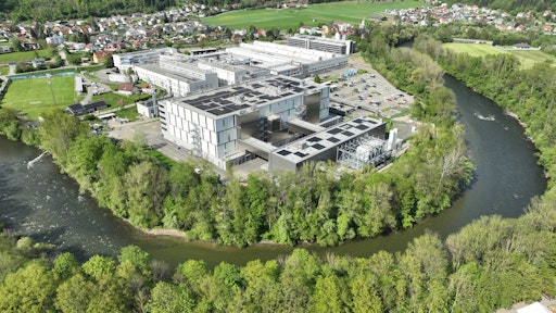 Vorschau Bild von Derzeit werden die Produktionsstätten am Standort Leoben (Bild)
gezielt auf die Anforderungen der Verteidigungsindustrie
vorbereitet.