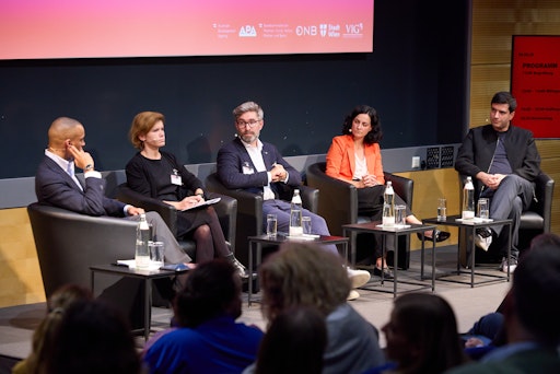 Vorschau Bild von Die dritte Auflage der von der APA – Austria Presse Agentur
veranstalteten Fachtagung „The Future of Fact Checking" widmete sich
am 30. 9. 2025 umfassend den Fragen, wie, wo und warum Fakten
vermittelt werden können und sollen.