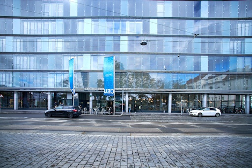 Vorschau Bild von Fassade des CEU-Gebäudes in Wien-Favoriten