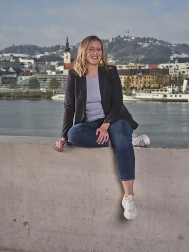 Vorschau Bild von Marie-Louise Schnurpfeil, Geschäftsführung Tourismusverband Linz