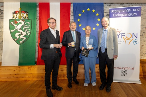 Brückenbauer für den Frieden geehrt