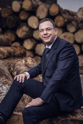 Vorschau Bild von Michael Pfeifer: Sieht endlich wieder Planbarkeit für Haushalte
und Wirtschaft