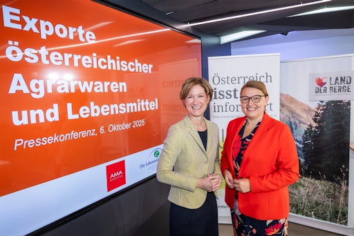 Mag. Katharina Koßdorff, Geschäftsführerin Fachverband der
Lebensmittelindustrie (l.) und Mag. (FH) Christina Mutenthaler-Sipek
MBA, Geschäftsführerin AMA Marketing, präsentierten die Ergebnisse
der Lebensmittelexporte Österreichs im ersten Halbjahr 2025.