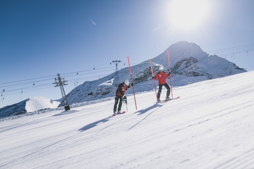 Am Kitzsteinhorn laufen die Vorbereitungen für den Skistart am
11. Oktober auf Hochtouren.