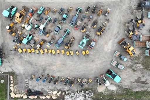 Vorschau Bild von Fahrzeuge und Maschinen leisten den größten Beitrag zur
CO2-Einsparung