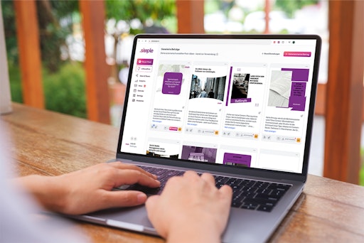 Vorschau Bild von Social Media Postings auf Knopfdruck – das bietet das neue
KI-Anwendung „AI BrandPost“ von DotSimple.