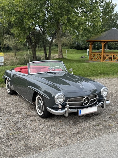 Vorschau Bild von Ein herrlicher Mercedes-Benz SL 190 BJ 1960 eines Mitglieds des
Mercedes-Benz SL-Clubs Austria.