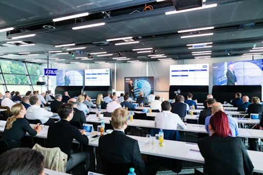Vorschau Bild von Die AT&S Tech Days am Red Bull Ring waren schon immer ein
Highlight für Kunden, Partner und Technologiebegeisterte. Bild aus
dem Jahr 2019.
