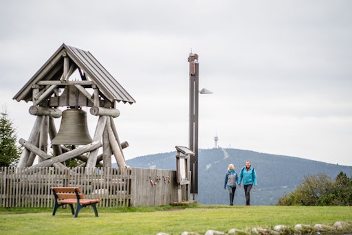Vorschau Bild von Paar wandert im Erzgebirge, Sachsen