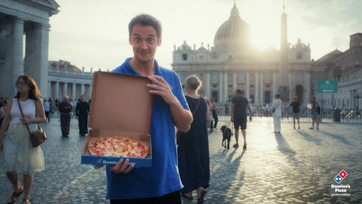 Ananas Pizza im Vatikan // Weiterer Text über ots und
www.presseportal.de/nr/181156 / Die Verwendung dieses Bildes für
redaktionelle Zwecke ist unter Beachtung aller mitgeteilten
Nutzungsbedingungen zulässig und dann auch honorarfrei.
Veröffentlichung ausschließlich mit Bildrechte-Hinweis.