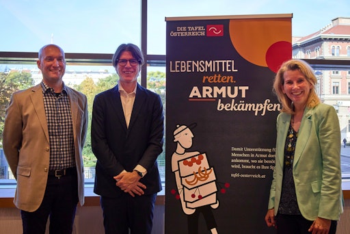 v.l.n.r.: Trevor Findley (Harvard Law School), Ignazio Corrao
(FEBA), Alexandra Gruber (Die Tafel Österreich)