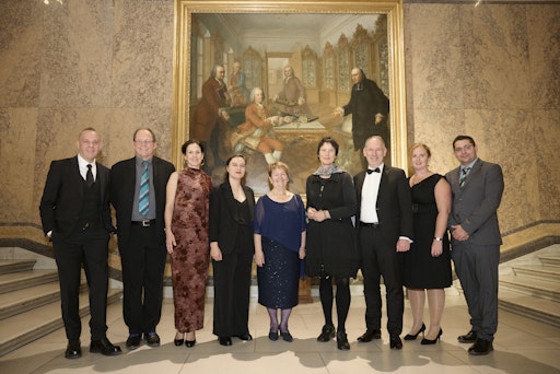 https://www.apa-fotoservice.at/galerie/39545 Fundraising Gala 150
Jahre NHM Wien.

Von links: Mathias Harzhauser, Andreas Kroh, Stefanie Jovanovic-Kruspel, Caroline Posch, Walpurga Antl-Weiser, Katrin Vohland, Markus Roboch, Elke Lhotak, Martin Krenn (alle NHM Wien)
Bildcredit: APA, Martin Hörmandinger