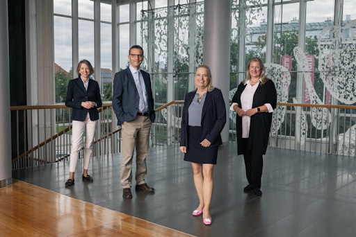 Das Rektorat der Vetmeduni (v.l.n.r.): Birgit
Hochenegger-Stoirer, Matthias Gauly, Barbara Bockstahler, Martina
Marchetti-Deschmann