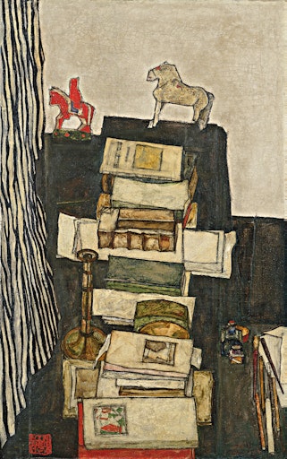 Egon Schiele (1890–1918), Stillleben mit Büchern (Schreibtisch
des Künstlers), 1914–16, Öl auf Leinwand, 117,5 × 78 cm, Leopold
Museum, Wien Foto: Leopold Museum, Wien Inv. LM 458