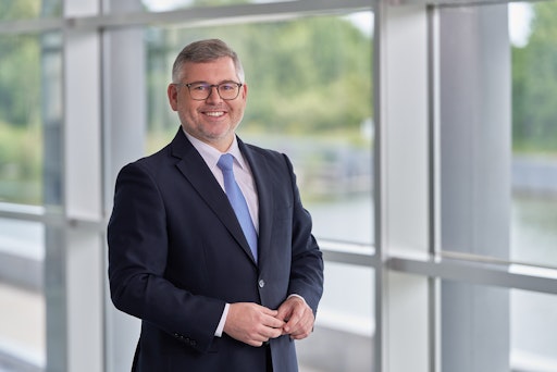 Seit 1. November 2025 zeichnet DI Ludwig Schleritzko gemeinsam
mit Sabine Ransböck, MBA CSE, für die Leitung der Aktuell-Gruppe,
einem der größten Versicherungsvermittler Österreichs,
verantwortlich.