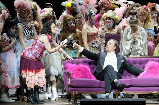 Die Fledermaus // Weiterer Text über ots und
www.presseportal.de/nr/9021 / Die Verwendung dieses Bildes für
redaktionelle Zwecke ist unter Beachtung aller mitgeteilten
Nutzungsbedingungen zulässig und dann auch honorarfrei.
Veröffentlichung ausschließlich mit Bildrechte-Hinweis.