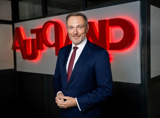 Vorschau Bild von Christian Lindner // Weiterer Text über ots und
www.presseportal.de/nr/181392 / Die Verwendung dieses Bildes für
redaktionelle Zwecke ist unter Beachtung aller mitgeteilten
Nutzungsbedingungen zulässig und dann auch honorarfrei.
Veröffentlichung ausschließlich mit Bildrechte-Hinweis.