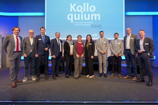 Vorschau Bild von v.l.n.r.: Sebastian Spaun, Christoph Kaipel, Christoph Stotter,
Christoph Ressler, Cornelia Bauer, Claudia Dankl, Anika Häberlein,
Martin Reymaier, Michael Steineder, Walter Becke und Haimo Primas