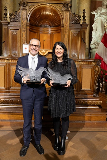 Vorschau Bild von Geehrte Josef Aschbacher und Stephanie Venier