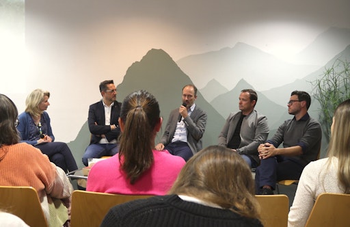 v. l.: Alexandra Gruber (Die Tafel Österreich), Alois Rainer
(WKO), David Mölk (MPREIS), Romed Giner (Tiroler Gemüsebauern),
Matthias Stefan (Uni Innsbruck)