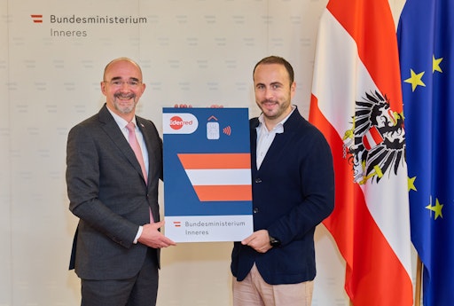 Mag. Karl Hutter, MBA, Sektionschef Präsidialsektion,
Bundesministerium für Inneres und Christoph Monschein, General
Manager von Edenred Austria