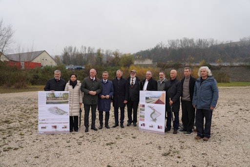 Vorschau Bild von Präsentation der Pläne am ehemaligen Appellplatz Gusen