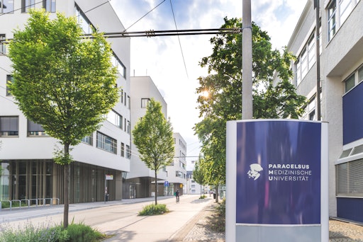 PMU Außenansicht Strubergasse Salzburg