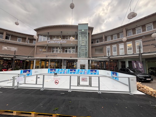 Vorschau Bild von Der neue hitschies Eislaufplatz in Velden am Wörthersee