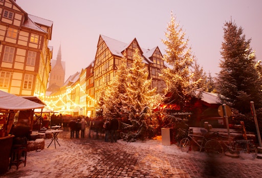 Weihnachtsmarkt in Hannovers historischer Altstadt rund um die
Marktkirche. // Weiterer Text über ots und
www.presseportal.de/nr/42831 / Die Verwendung dieses Bildes für
redaktionelle Zwecke ist unter Beachtung aller mitgeteilten
Nutzungsbedingungen zulässig und dann auch honorarfrei.
Veröffentlichung ausschließlich mit Bildrechte-Hinweis.