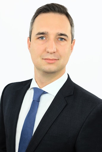 Vorschau Bild von Laut Ing.-Mag. Jürgen Höller, Geschäftsführer von Denzel
Robotics, zeigt die Auszeichnung für Mira deutlich, welchen
technologischen Vorsprung Gausium im Bereich der autonomen Reinigung
erzielt – ein starkes Signal für die gesamte Branche.