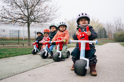 Vorschau Bild von woom bringt das woom WOW in die Kindergärten der Wiener
Kinderfreunde