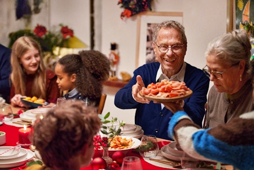 Weihnachts-Überraschung: Lidl Österreich schenkt bis Weihnachten
die Mehrwertsteuer auf 100 ausgewählte Lebensmittel.