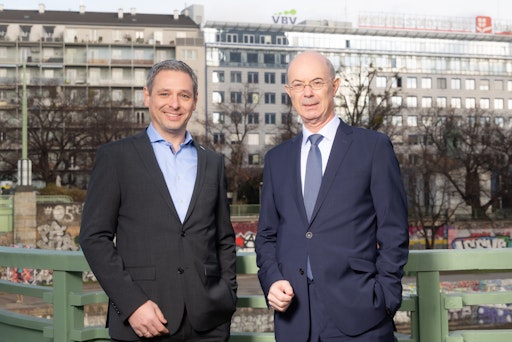  Clemens Buchmayer, Bereichsleiter Vertrieb & Kundenservice und
Geschäftsführer der VBV Consult Beratung für betriebliche Vorsorge
und Günther Schiendl, CEO der VBV-Pensionskasse