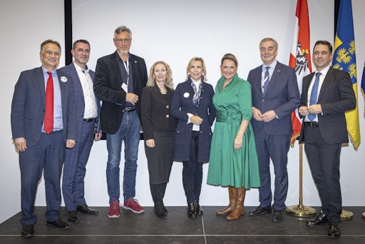 Vorschau Bild von Zero Project Unternehmensdialog 2025 in Krems mit Michael
Pichler, Günther Widy, Bernhard Rupp, Karmen Frena, Karin
Praniess-Kastner, Susanne Rosenkranz, Christian Moser und Robert
Lagler.