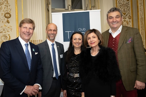 Vorschau Bild von v.l.: Präsident Julian Hadschieff (Humanocare), mit dem
Vorstandsdirektor der Tiroler Versicherung Franz Mair, Martina
Scheiber (HR-SCOPE), Vizepräsidentin Renate Danler (Renate Danler
Consulting), Stefan Kirchebner (BMLV)