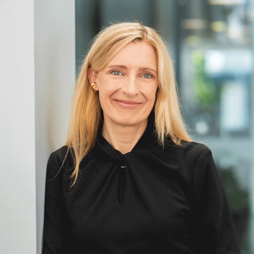 Vorschau Bild von Eva-Maria Bauch, CEO der Mediengruppe Oberfranken, ist neues
Mitglied im Aufsichtsrat der dpa. // Weiterer Text über ots und
www.presseportal.de/nr/8218 / Die Verwendung dieses Bildes für
redaktionelle Zwecke ist unter Beachtung aller mitgeteilten
Nutzungsbedingungen zulässig und dann auch honorarfrei.
Veröffentlichung ausschließlich mit Bildrechte-Hinweis.