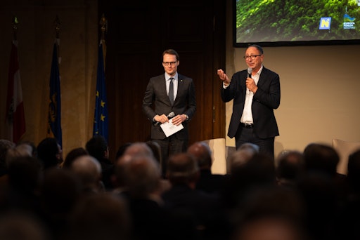 Vorschau Bild von Benedikt Schmidinger (EFW) und Markus Gruber (MWG)