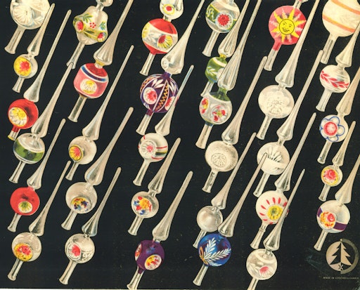 Christbaumschmuck der Glasgenossenschaft in Doubravice im
Exportkatalog Viktorin a spol., Königgrätz/Hradec Králové, 1935 ©
MAK