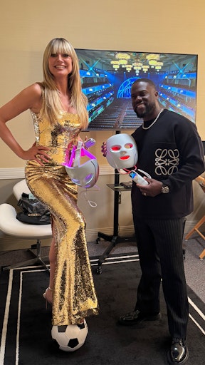  Heidi Klum ist neue globale Markenbotschafterin von SharkNinja //
Weiterer Text über ots und www.presseportal.de/nr/180398 / Die
Verwendung dieses Bildes für redaktionelle Zwecke ist unter
Beachtung aller mitgeteilten Nutzungsbedingungen zulässig und dann
auch honorarfrei. Veröffentlichung ausschließlich mit
Bildrechte-Hinweis.