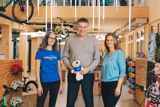 woom erfüllt Herzenswünsche und unterstützt Make-A-Wish