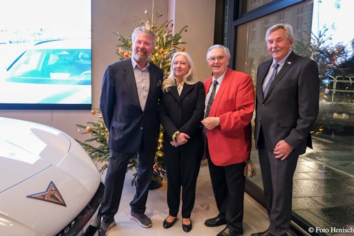 v.l. Henning Heise (FVA), Renate Okermüller (MPKA), Magier Kurt
Freitag, Erich Pomassl (FVA)