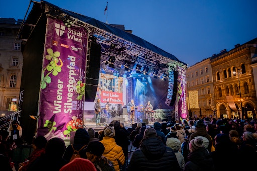 Vorschau Bild von Die Bühne Freyung beim Wiener Silvesterpfad 2024