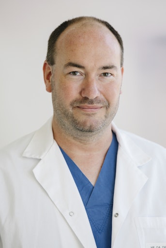 Interimistischer Ärztlicher Direktor und Facharzt für
Anästhesiologie und Intensivmedizin im Göttlicher Heiland
Krankenhaus