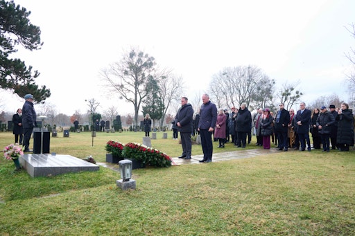 Vizekanzler Babler und Innenminister Karner bei
Gedenkveranstaltung