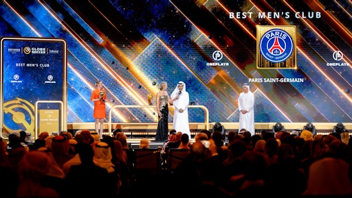  Ein junges Tech-Start-up aus der Region Heilbronn/Heidelberg
sorgt international für Aufsehen: OnePlayr, eine digitale Plattform
für den Fußball-Breitensport, war offizieller Hauptpartner der Globe
Soccer Awards 2025 in Dubai - und stand damit plötzlich auf einer
Bühne, die sonst den größten Namen des Weltfußballs vorbehalten ist.
// Weiterer Text über ots und www.presseportal.de/nr/181710 / Die
Verwendung dieses Bildes für redaktionelle Zwecke ist unter
Beachtung aller mitgeteilten Nutzungsbedingungen zulässig und dann
auch honorarfrei. Veröffentlichung ausschließlich mit
Bildrechte-Hinweis.