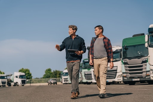  Es gibt 2026 viel im Flottenmanagement zu erörtern:
Nachhaltigkeit, Transparenz und vorausschauende Fahrzeugwartung sind
einige der Themen, die für Flottenmanager eine bestimmende Rolle
spielen werden. // Weiterer Text über ots und
www.presseportal.de/nr/173043 / Die Verwendung dieses Bildes für
redaktionelle Zwecke ist unter Beachtung aller mitgeteilten
Nutzungsbedingungen zulässig und dann auch honorarfrei.
Veröffentlichung ausschließlich mit Bildrechte-Hinweis.