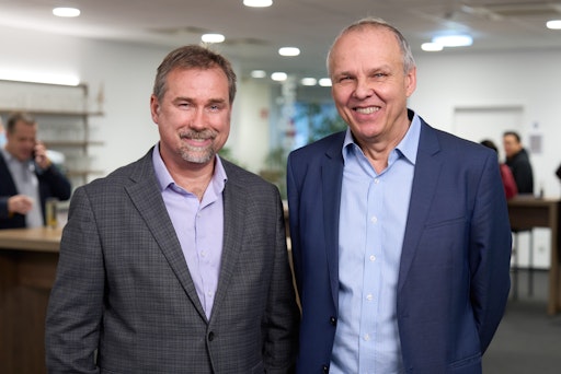  Die zwei Geschäftsführer Christoph Becker, ETC und Hannes
Färberböck, Nagarro starten das duale Ausbildungsprogramm TestingPro
neu