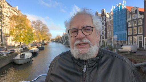 Fred Turnheim bei der Arbeit an seinem Dokumentarfilm