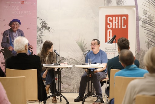  Buchpräsentation der Neuübersetzung von Ivan Cankar „Das Haus der
Barmherzigkeit“ mit Bachmann-Preisträgerin Ana Marwan im
Nachfolgebau des historischen Schauplatzes.